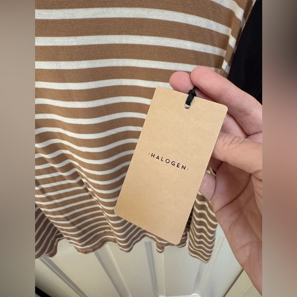 Halogen Top - Picture 2 of 4